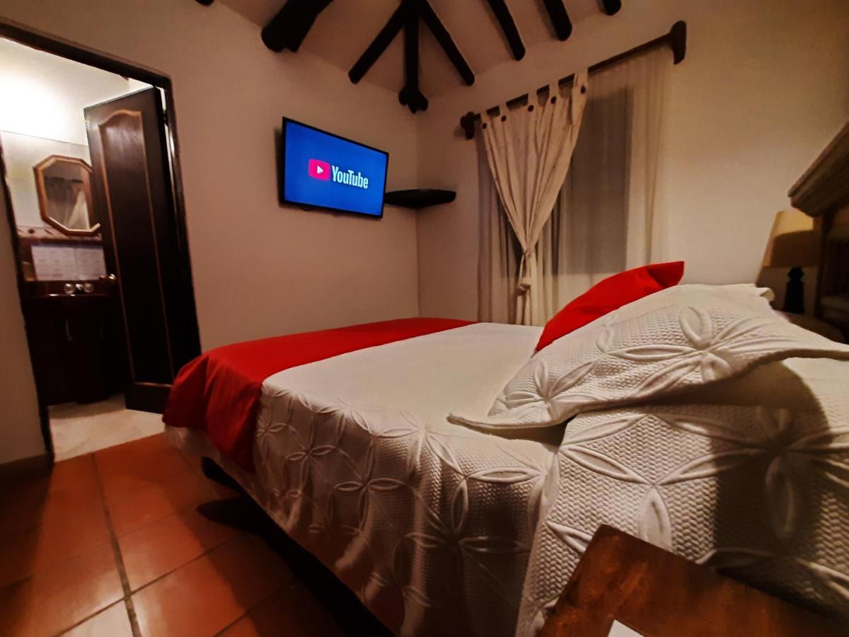 Aparta Hotel El Refugio De Maria Villa de Leyva Buitenkant foto